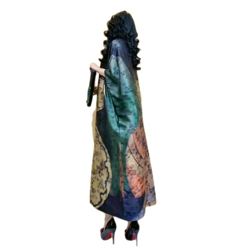 Sukienka z nadrukiem w stylu retro z rękawami nietoperza i dekoltem w kształcie litery V