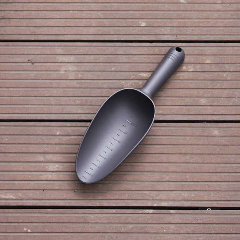 The Ultimate Gardening Helper: Durable Flower Spade