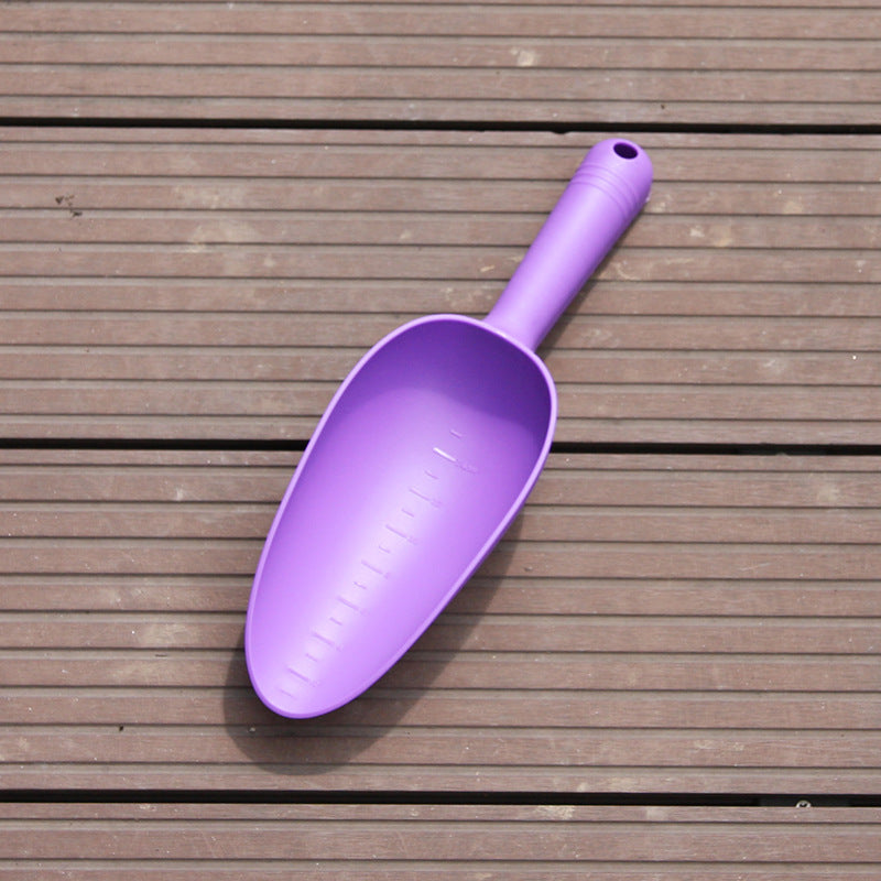 The Ultimate Gardening Helper: Durable Flower Spade