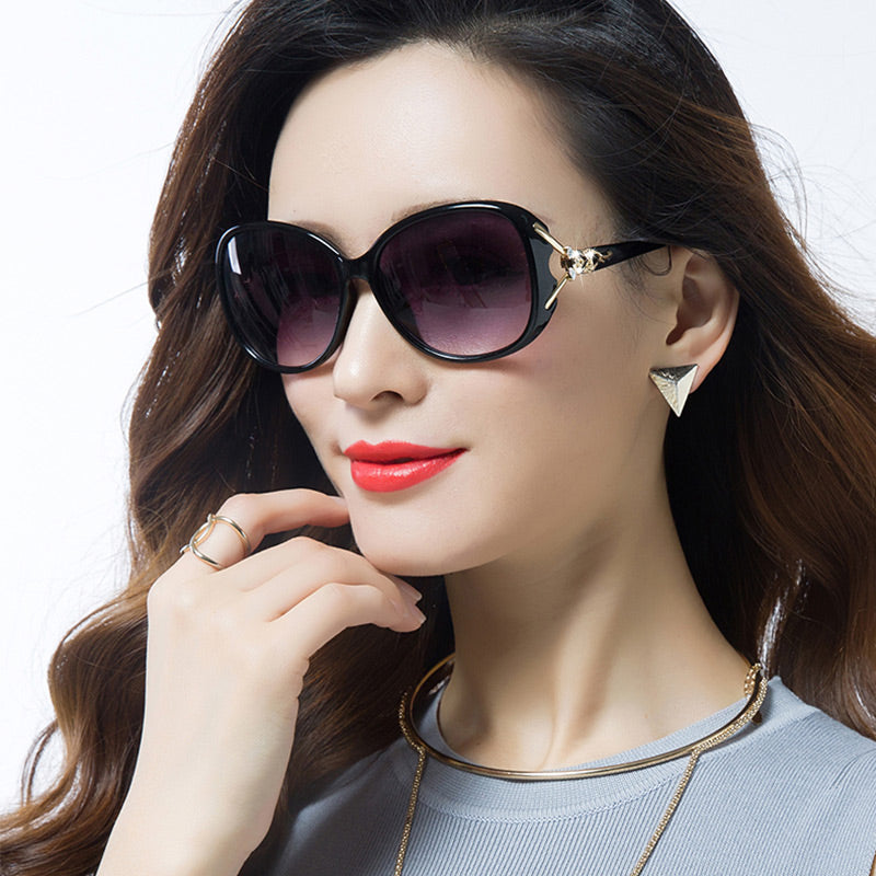 💥Hot Sale🌤️Women's Oversized Fashion Sunglasses