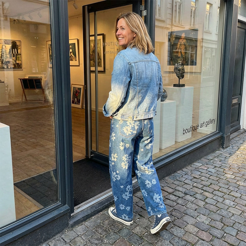 Women's Floral Print Barrel-Leg Jeans