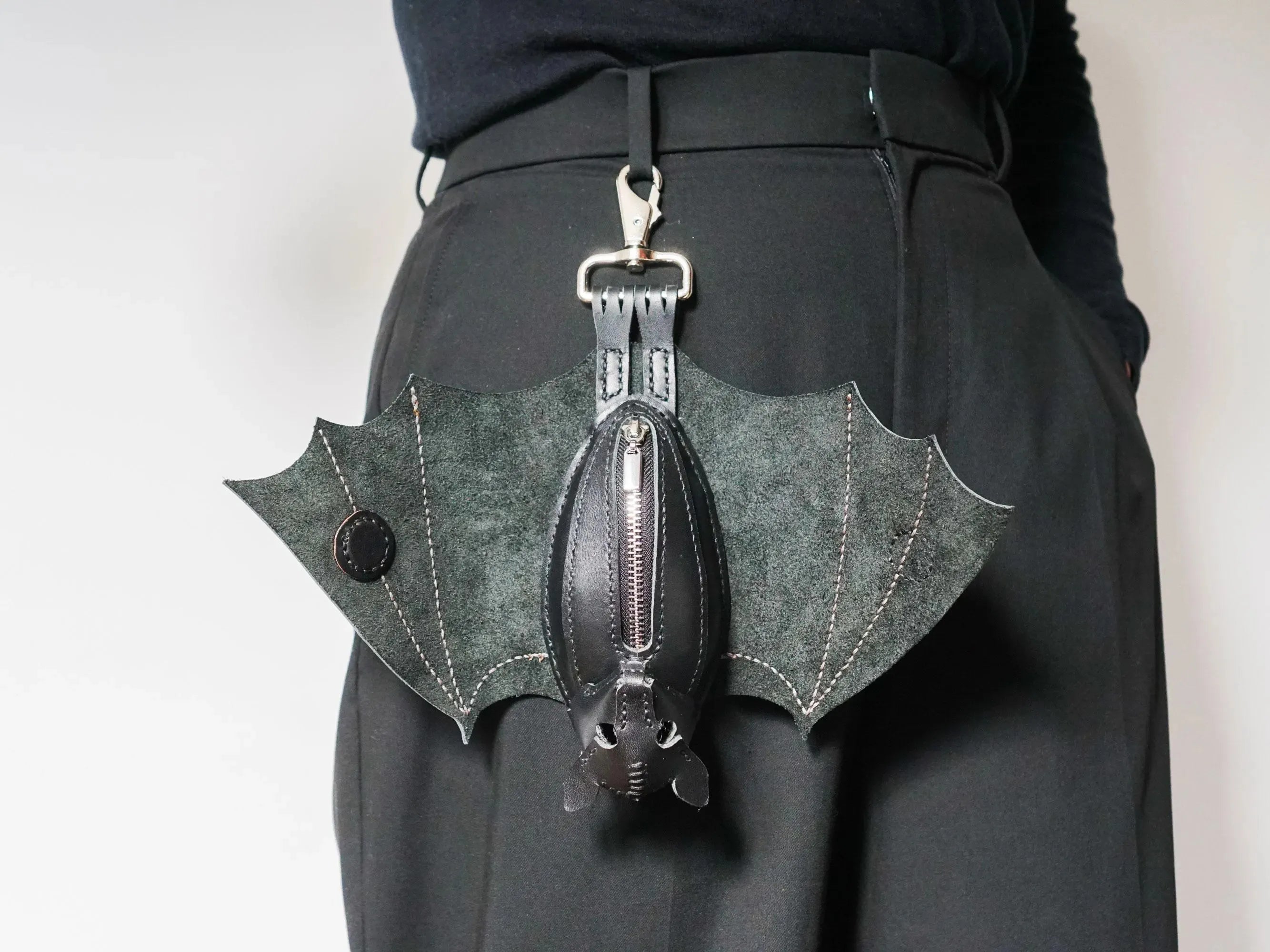 🔥Christmas Limited-Time Offer: 50% OFF!!!🔥🦇Handcrafted Leather Bat Coin Purse