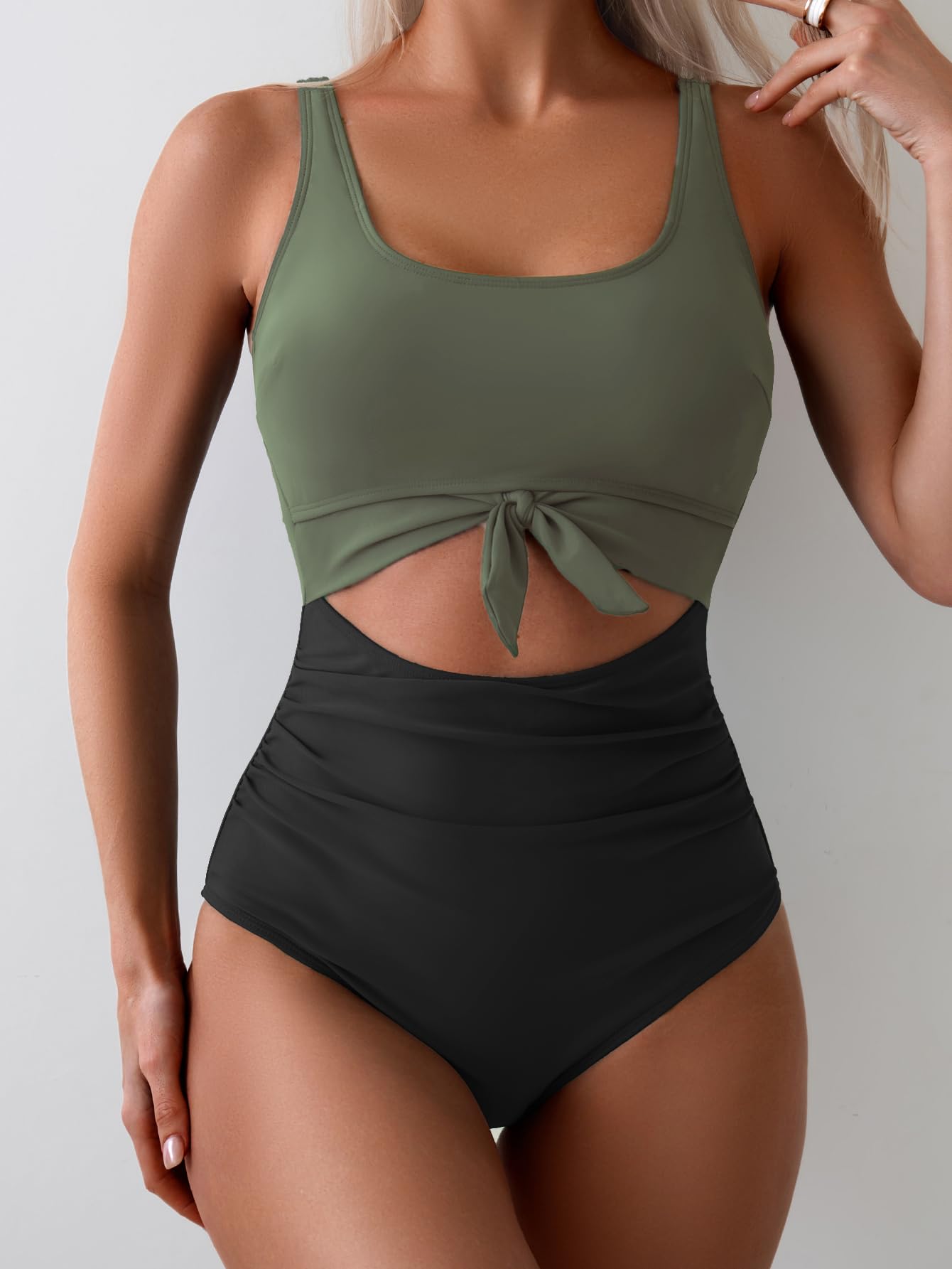 🥳2026 HOT SALE🥳💞50K+ SOLD!👵🌊 50% OFF! Ruched Tie-Knot Swimsuit – Tummy control, stylish knot front. Comfortable & flattering for holidays. Feel confident at the beach. 🩱🌸