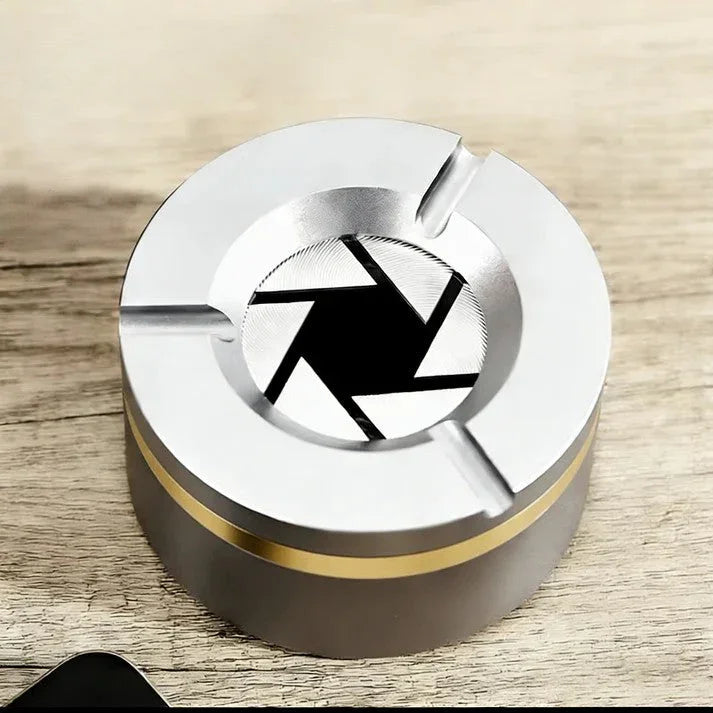 🔥New Year's Special Offer:50% OFF🎉360° Stainless Steel Twist-Lock Ashtray✨Odor-Proof & With Cigarette Holder for Car & Home