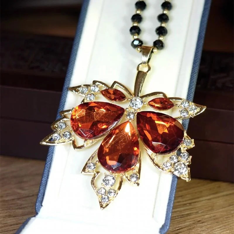 Red Maple Leaf Crystal Pendant Necklace