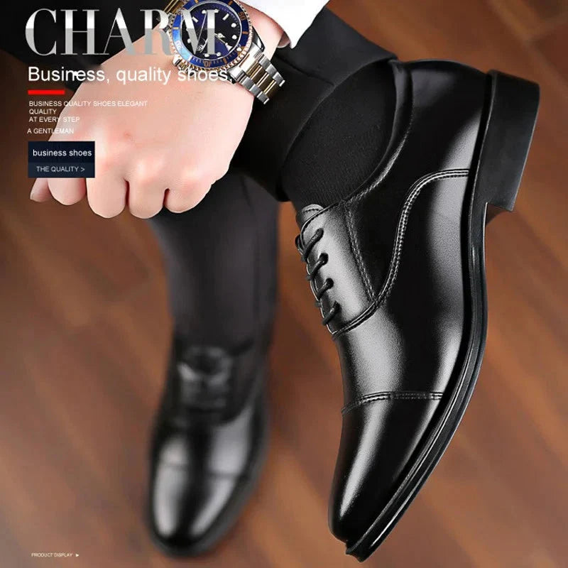 Chaussures en cuir pour hommes d'affaires.